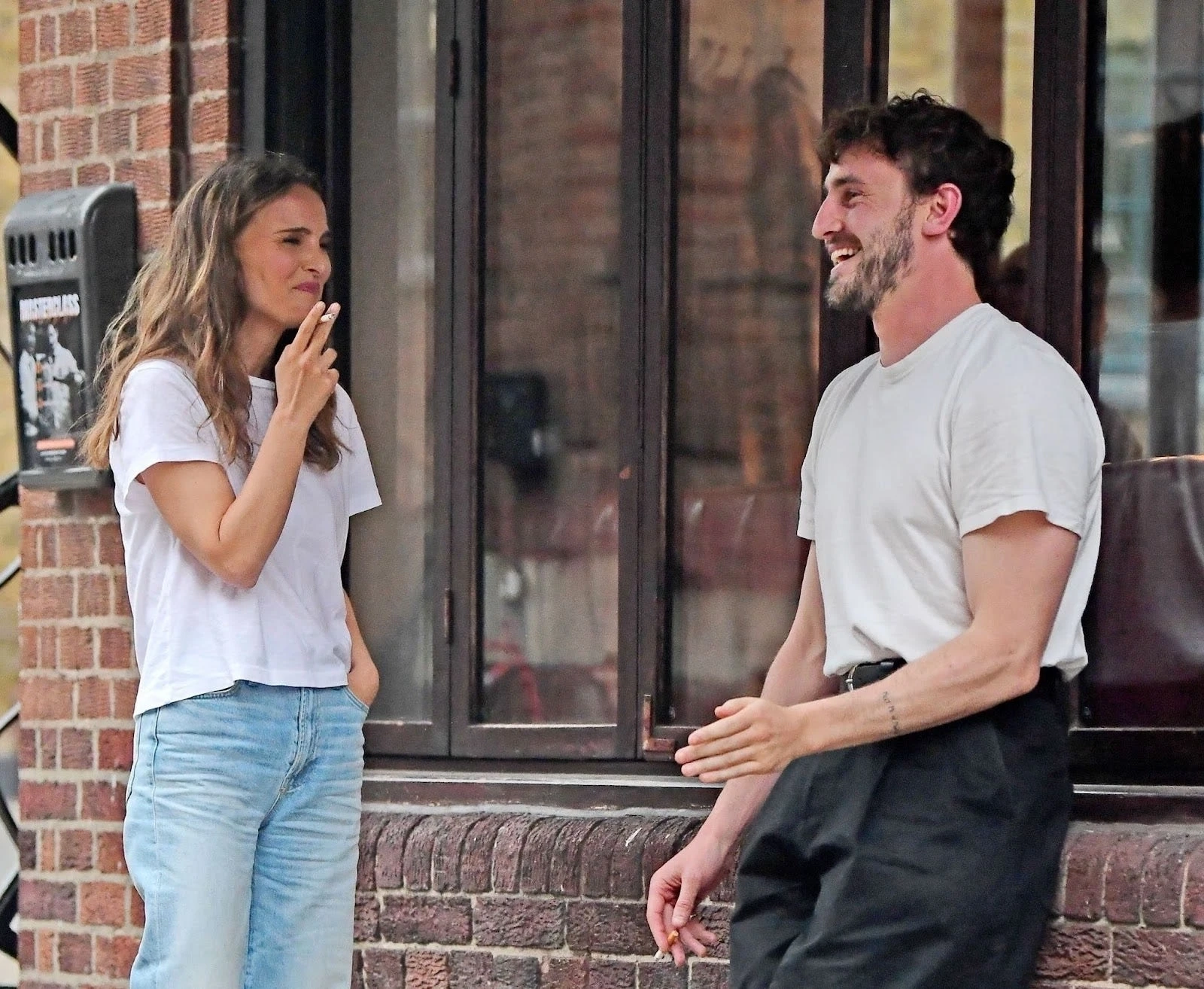 海角网狗仔队街头拍照现场